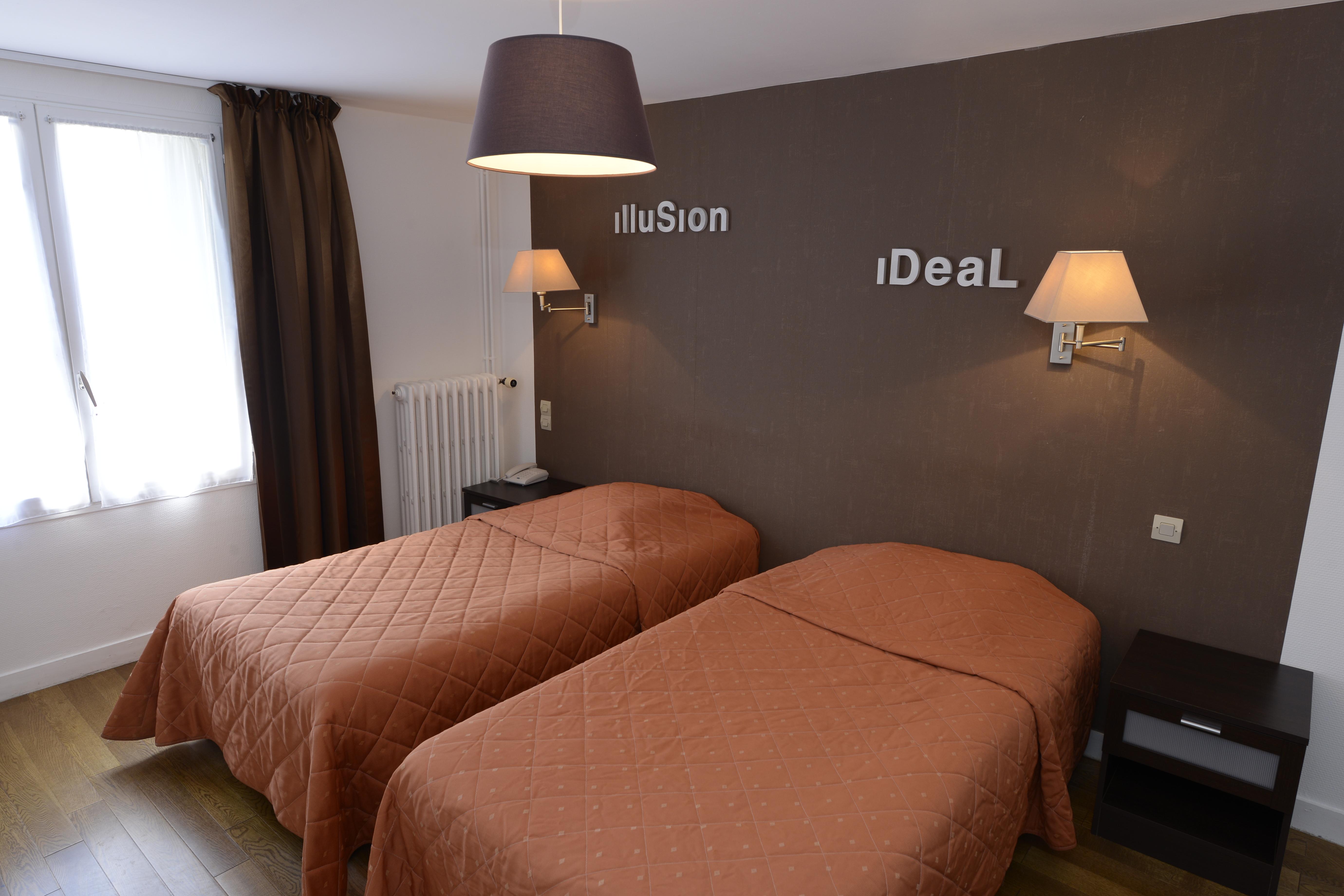 The Originals City, Hotel Le Cheval Rouge, Tours Ouest Villandry Bagian luar foto